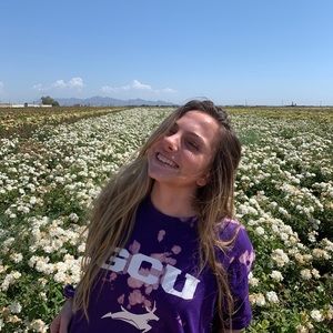 Meet your Posher, Christina